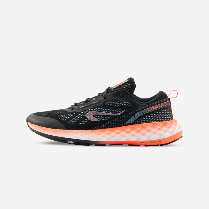 





CHAUSSURES DE RUNNING HOMME KIPRUN KS900 NOIR ORANGE, photo 1 of 10